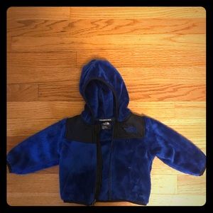 Oso boys fleece. The North Face. 6-12 months